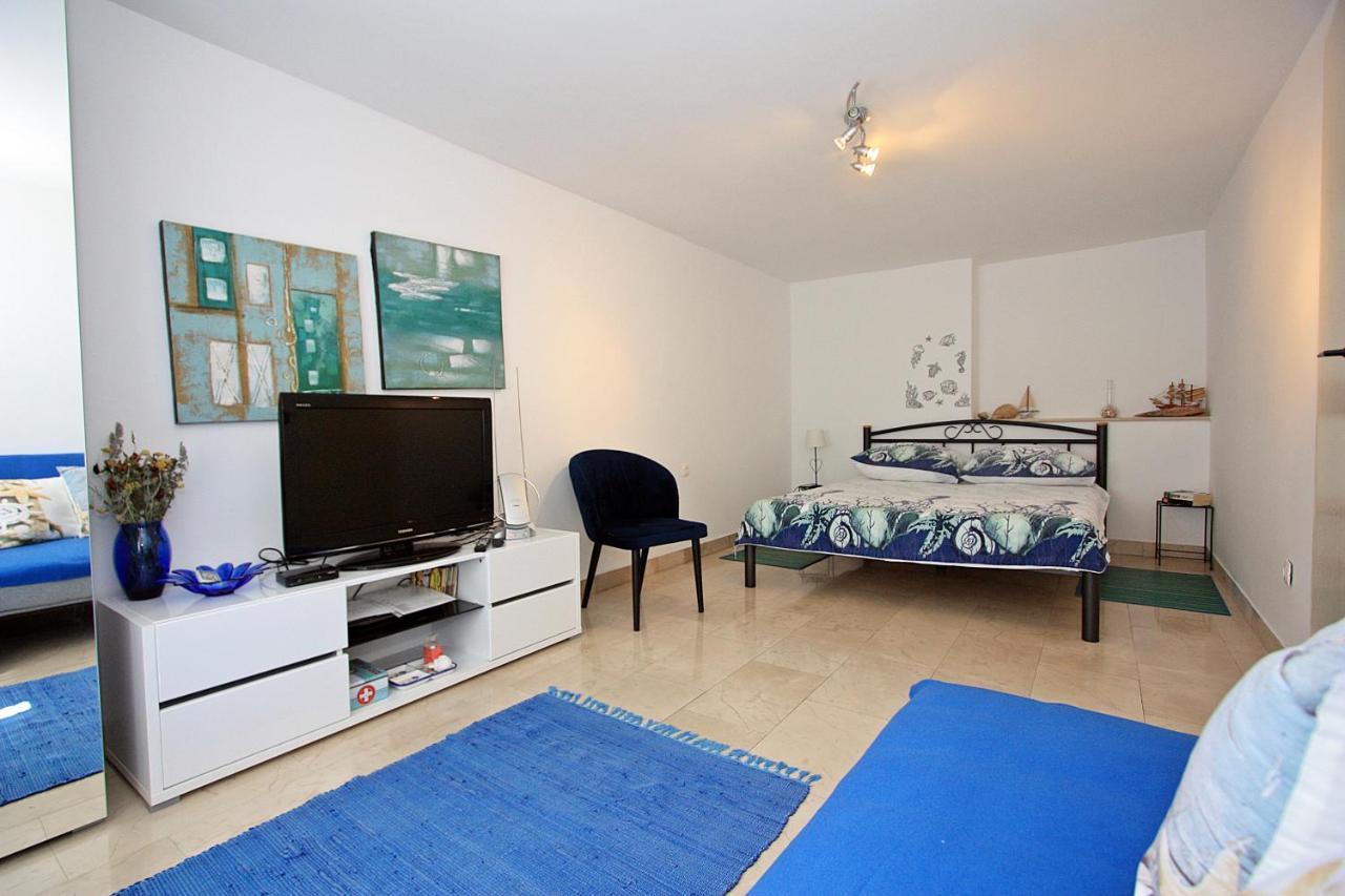 Apartment Zorica Supetar Luaran gambar